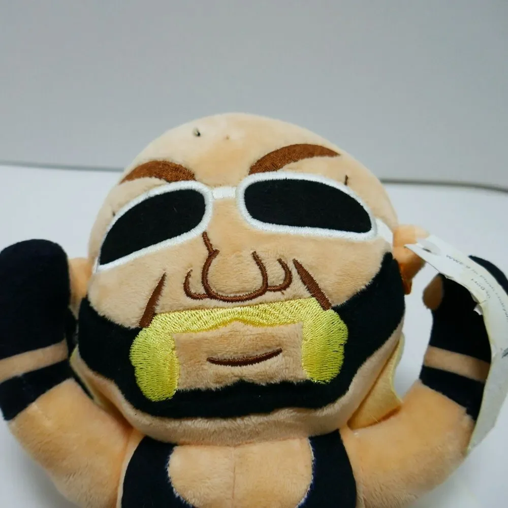 WWE Hollywood Hulk Hogan 2024 Walmart Exclusive Plush Scarf comes off